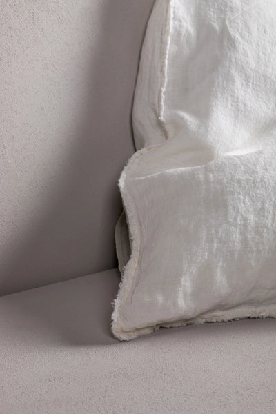 Bedouin Société :: Ethereal Standard Pillow Case Set Milk