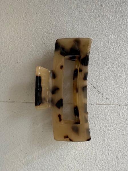 TAK :: Alba Medium Clasp