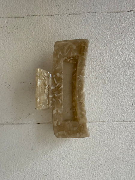TAK :: Alba Medium Clasp