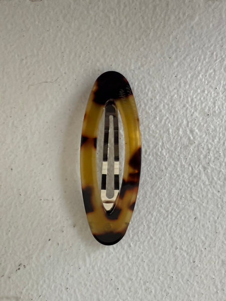 TAK :: Susie Oval Hair Clip