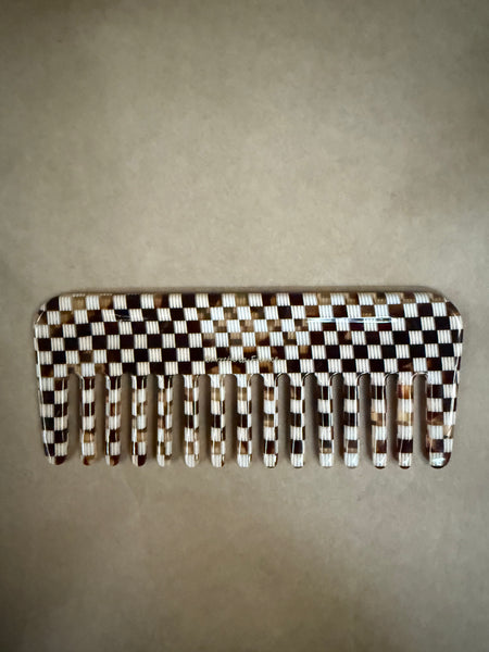 TAK :: Styling Wide Tooth Comb