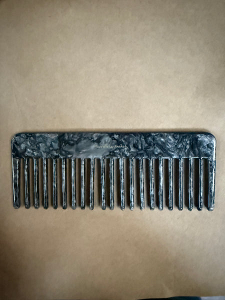 TAK :: Styling Wide Tooth Comb