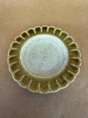 TAK :: Petite Petal Soap Dish