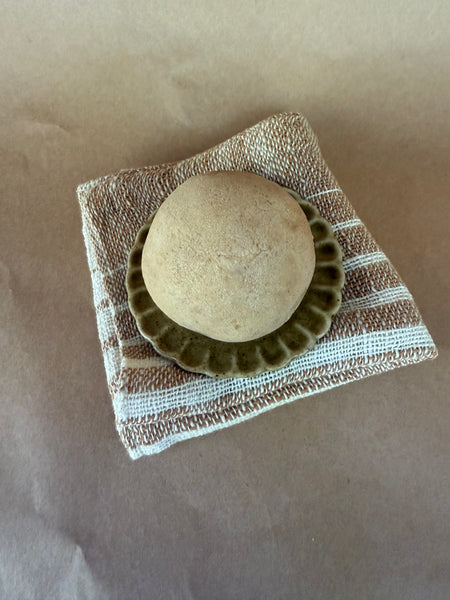 TAK :: Petite Petal Soap Dish