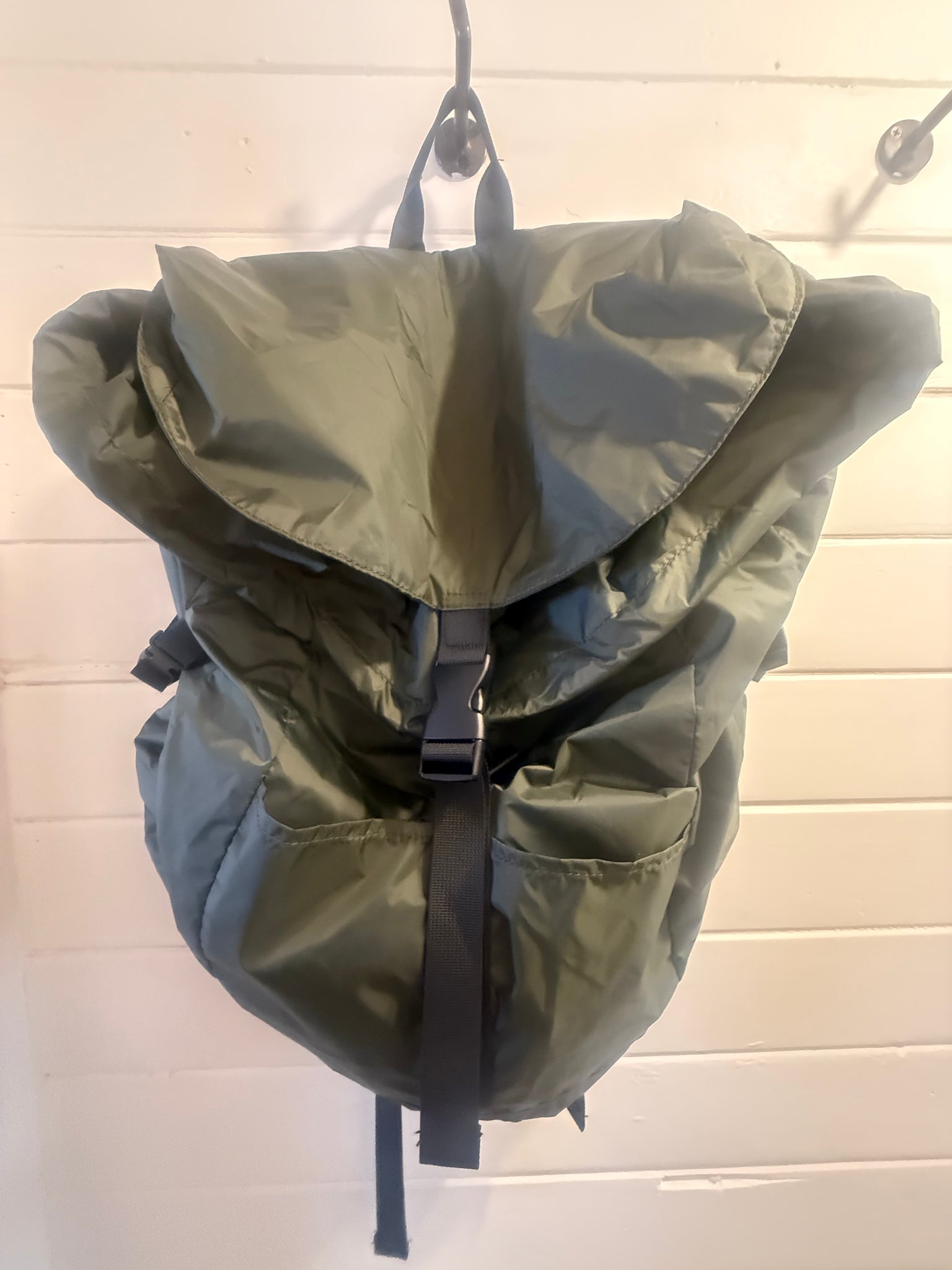 TAK :: Light Weight Bag - Traveller's Backpack