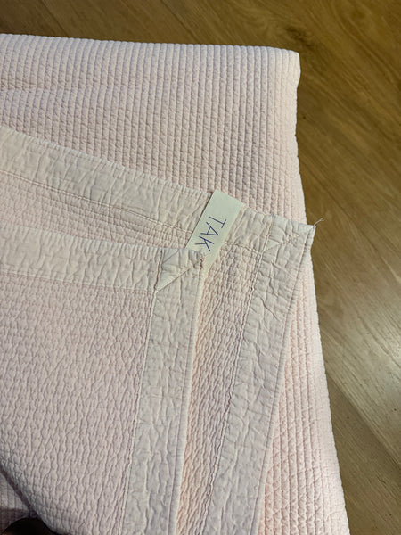 TAK  :: Organic Cotton Quilt