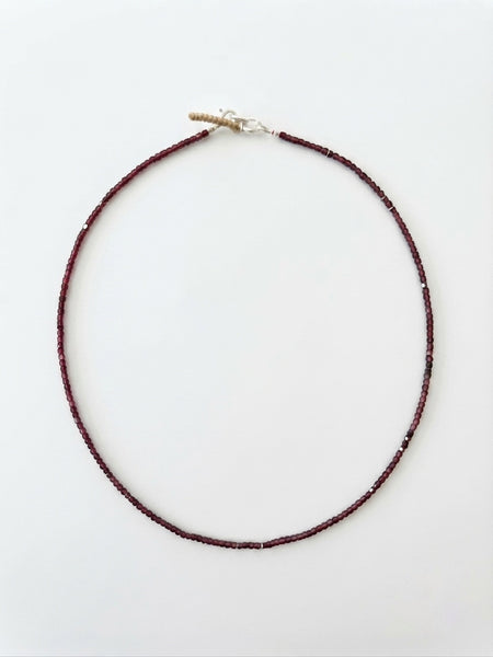 TAK :: Faceted Garnet Bead Necklace