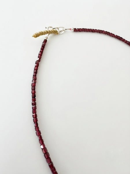 TAK :: Faceted Garnet Bead Necklace