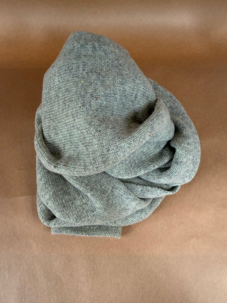 TAK :: Speckled Wool Knit Scarf