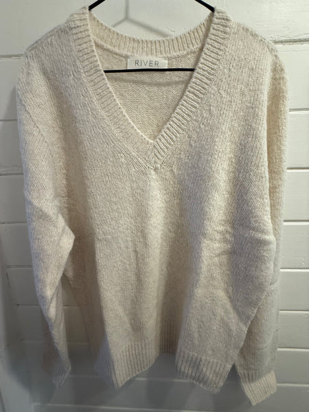 River :: Boyfriend Jumper
