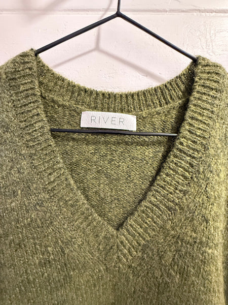 Muse :: Farmer's Friend Jumper
