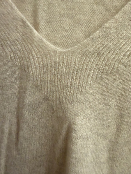 MWE :: Fine Cashmere V Neck Marle Jumper