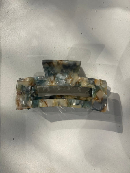 TAK :: Alba Medium Clasp