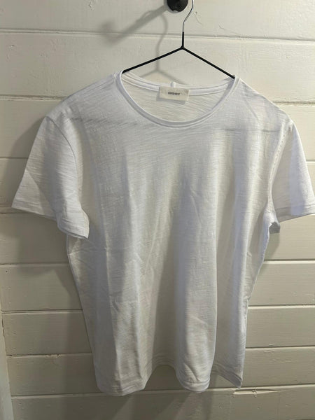 Statement :: Raw Edge Short Sleeve Tee