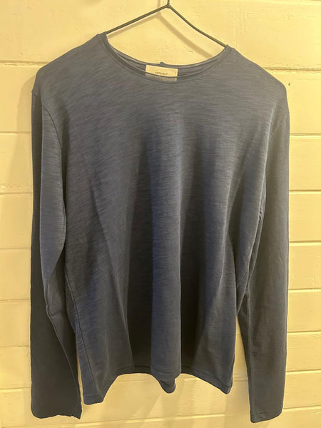 Statement :: Raw Edged Long Sleeve Tee