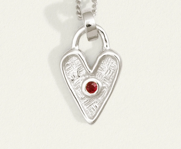 Temple Of The Sun :: Amore Pendant Necklace