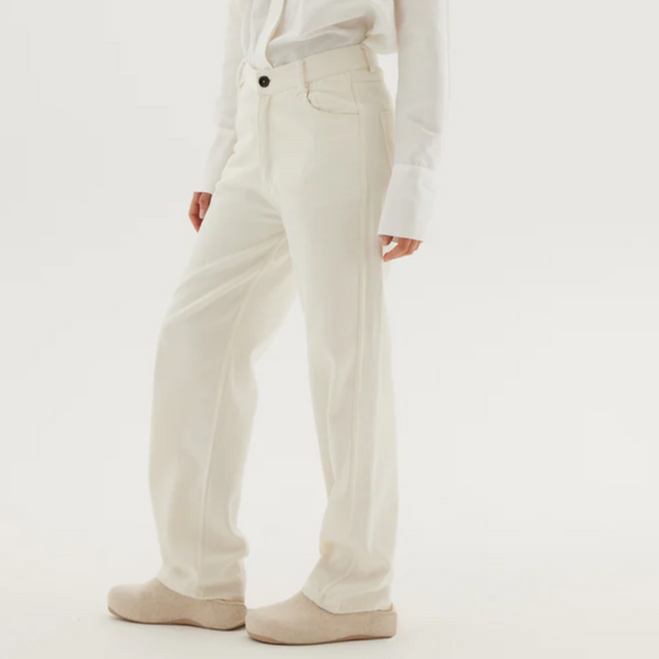 Cloth & Co :: The Straight Denim Jean
