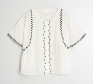 Indi and Cold :: Embroidered Trapeze Shirt - 245