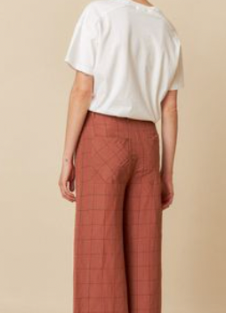 Indi and Cold :: Window Pane Check Pant - 224