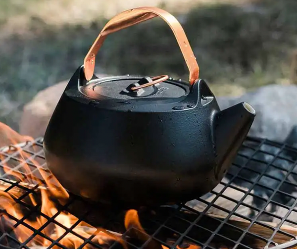 Barebones :: Enamel Lined Cast Iron Teapot