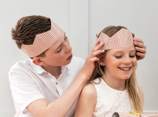 Bespoke Press :: 10 Pack Christmas Paper Crown Hats