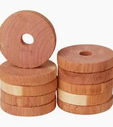 Redecker :: Red Cedar Coat Hanger Discs - 10 pack