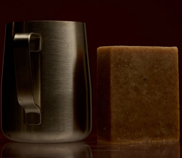 Herbal Remedy :: Spent Coffee with Lemongrass Hemp Seed Oil