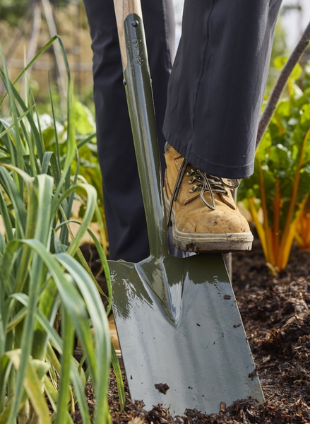 Burgon and Ball :: Boron Green Digging Range