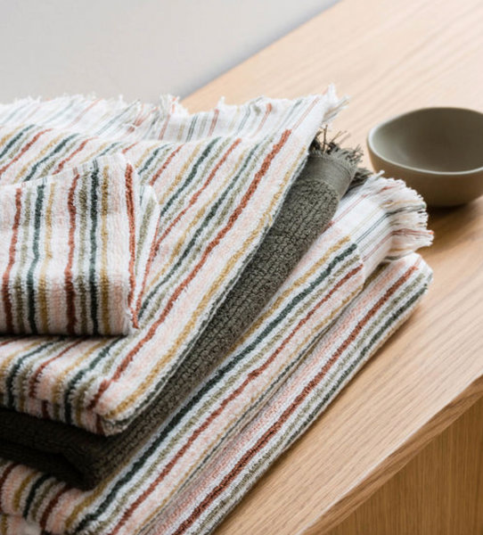 Citta :: Alice Cotton Bath Towel Range - Moss Multi