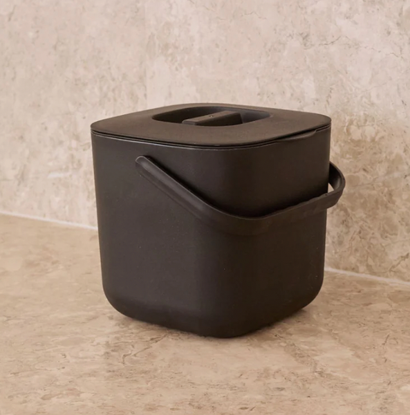 Designstuff :: Compost Bin