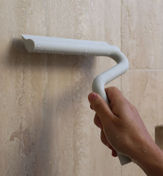 Designstuff :: Curve Shower Wiper