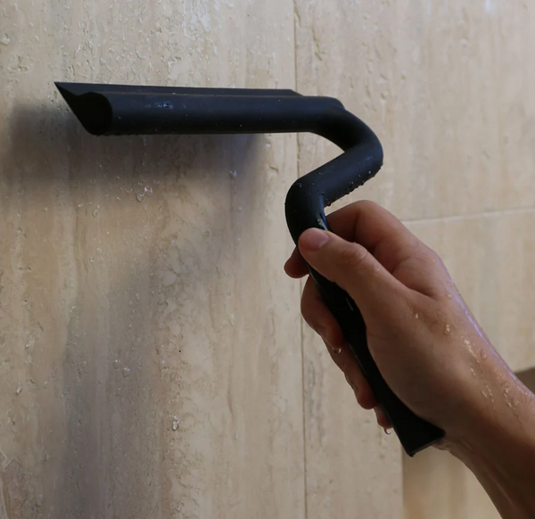 Designstuff :: Curve Shower Wiper