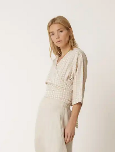 Indi and Cold ::  Multiposition - Tie Shirt - 146