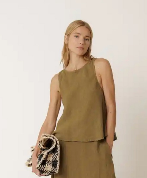 Indi and Cold :: Short Linen Top - 253