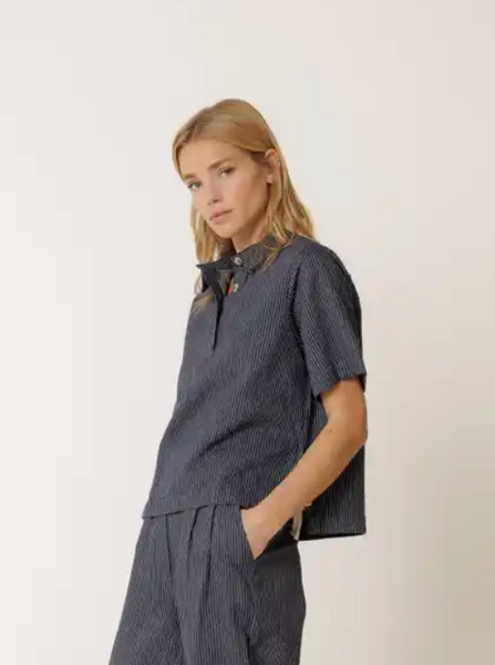 Indi and Cold :: Polo Collar Shirt with Tie - 272
