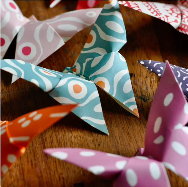 Cambridge Imprint :: Origami Set
