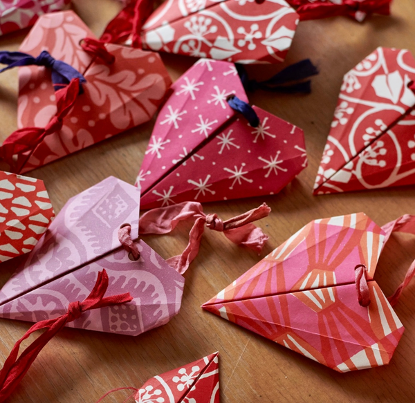 Cambridge Imprint :: Origami Set