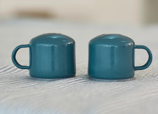 Citta :: Enamel Salt and Pepper Shake