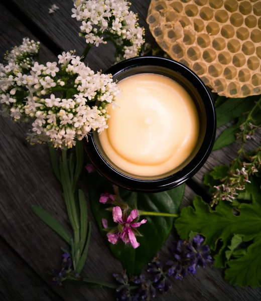 Miele D'oro :: Face Moisturiser- 50ml Jar & 50ml Bottle