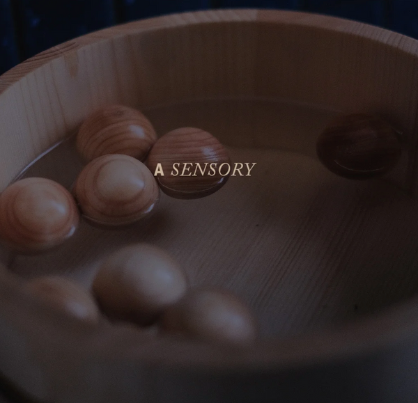 Posie :: HUE - Hinoki / Cedarwood / Sandalwood