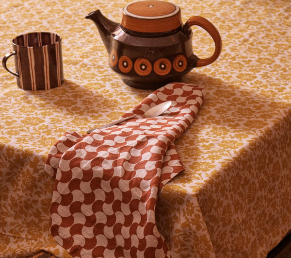 Society Of Wanderers :: Linen Napery