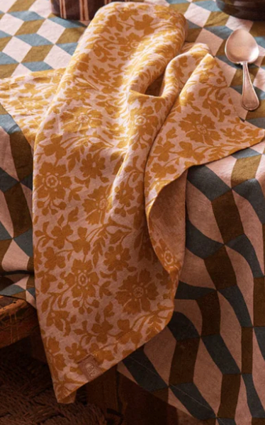 Society Of Wanderers :: Linen Napery