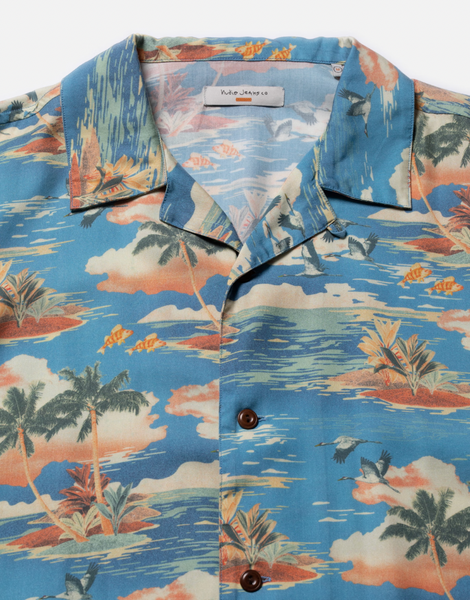 Nudie Jeans Co :: S/S Shirt Arvid Hawaii Azure